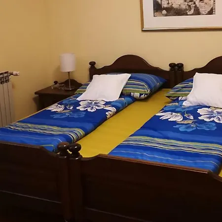 Nina Appartement Podstrana